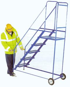 Tilt and go mobile steps, 5 treads Mobile Shipping Container Platform and Lorry Loading Platforms with Steps S703 